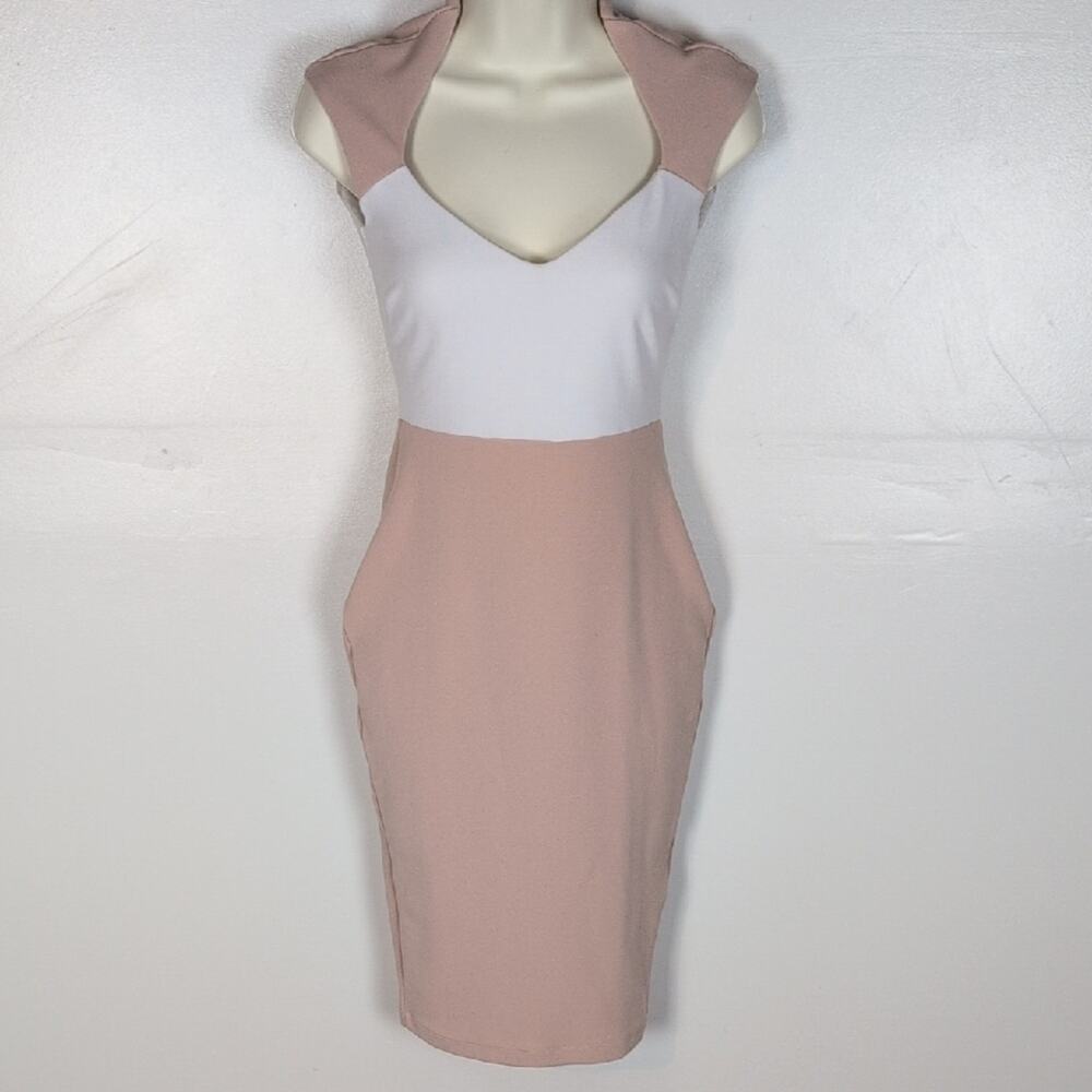 Nookie NWT Babydoll Cap Sleeve Shift Dress